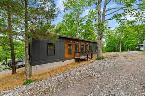 108 Branch Road, Mammoth Cave, KY 42259
