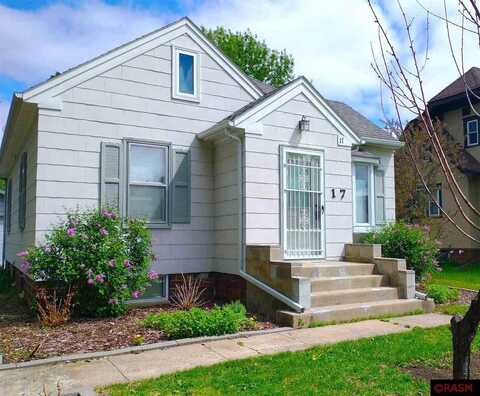 17 NE 1st Avenue, Fairfax, MN 55332