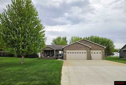 12991 Meadow Creek Drive, New Ulm, MN 56073