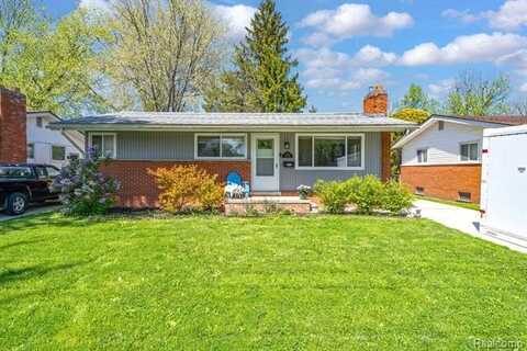22001 SAINT GERTRUDE Street, Saint Clair Shores, MI 48081