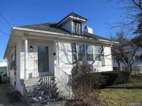 110 N 1ST Street, Holly, MI 48442