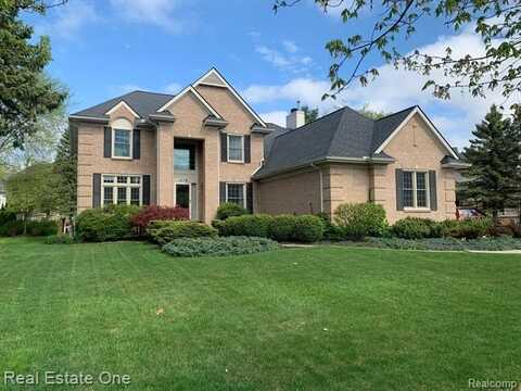 1079 TRAILSIDE Boulevard, Wixom, MI 48393