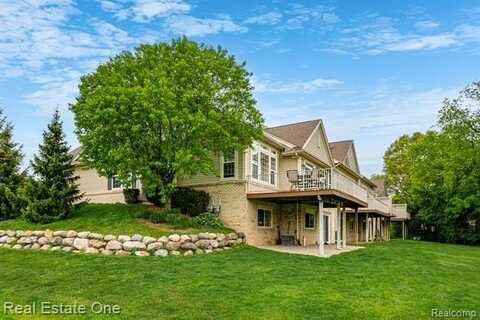 5947 BAYPOINTE Boulevard, Clarkston, MI 48346