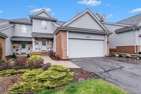 4946 Scenic Pines Court, Clarkston, MI 48346
