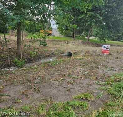 00 28 mile, Washington, MI 48094