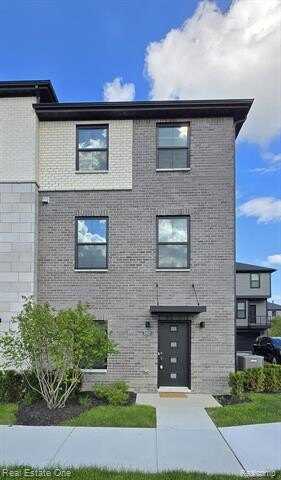 2821 SUMMERS, Troy, MI 48084