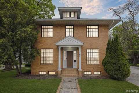 703 E Court Street, Flint, MI 48503