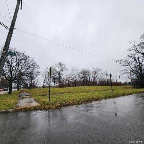 5001 WABASH Street, Detroit, MI 48208