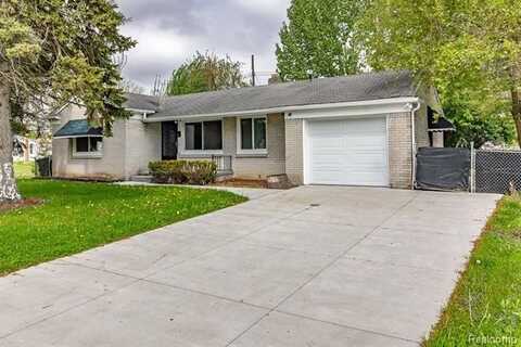 245 BROADWAY Street, Mount Clemens, MI 48043