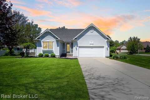 2373 STONEBROOK, Flushing, MI 48433