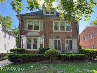 373 Neff Road, Grosse Pointe, MI 48230
