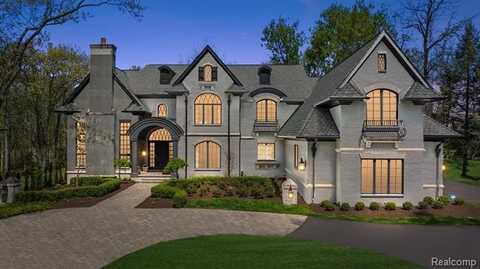 1881 HERON RIDGE Drive, Bloomfield Hills, MI 48302