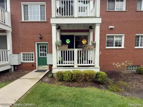 475 N ETON Street, Birmingham, MI 48009
