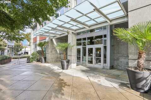 1926 W BURNSIDE ST, Portland, OR 97209