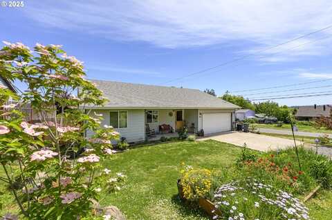 720 N MARKET ST, Lafayette, OR 97127