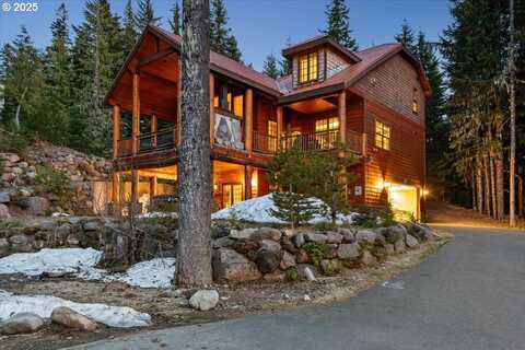 30930 E TYROLEAN DR, Government Camp, OR 97028