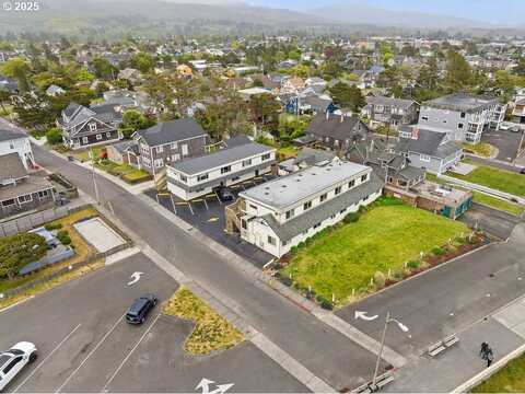 1022 N PROM, Seaside, OR 97138