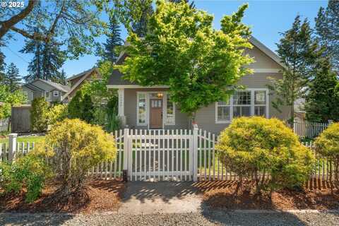 10040 SW 90TH AVE, Portland, OR 97223
