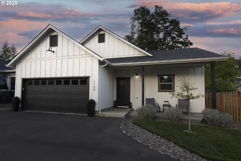 1159 SW CHERRY ST, Dallas, OR 97338