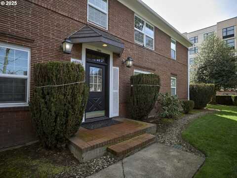 1205 C ST, Vancouver, WA 98660