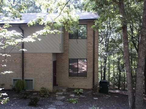 2952 Tree Swallow RD, Roanoke, VA 24018