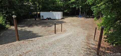 27 Cimmarron Trail, Bracey, VA 23919