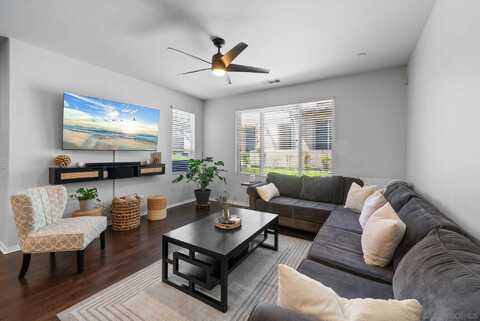 2207 Pasadena Ct, Chula Vista, CA 91915