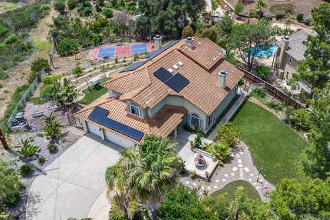 457 Silver Shadow Dr, San Marcos, CA 92078