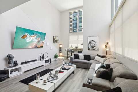 645 Front St, San Diego, CA 92101