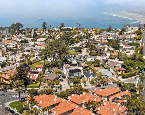 7715 Ivanhoe Ave, La Jolla, CA 92037