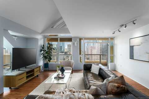 350 W Ash St unit: 1207, San Diego, CA 92101