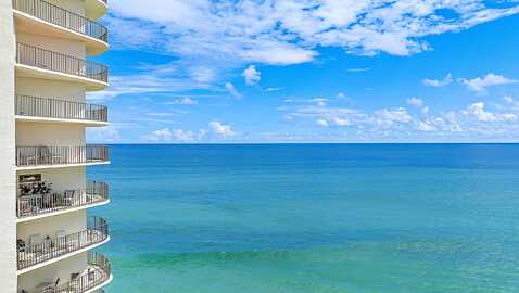 5420 N Ocean Drive, Singer Island, FL 33404