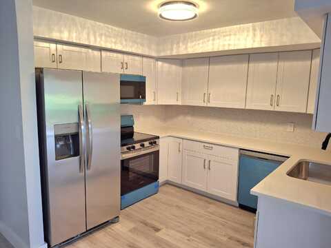 6515 Chasewood Drive, Jupiter, FL 33458