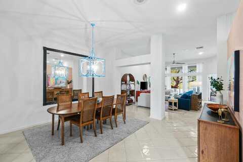 5375 Monterey Circle, Delray Beach, FL 33484