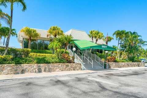 18081 SE Country Club Drive, Jupiter, FL 33469