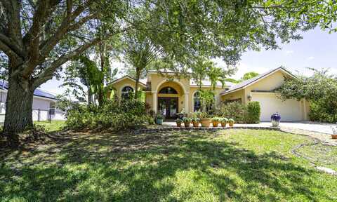 1613 SW Cecelia Lane, Port Saint Lucie, FL 34953