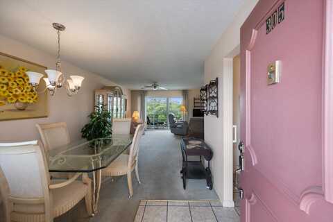 225 Bonnie Boulevard, Palm Springs, FL 33461