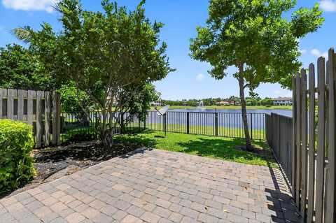 12951 Anthorne Lane, Boynton Beach, FL 33436