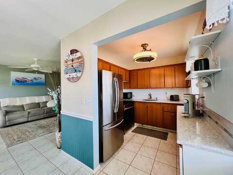 182 Bedford G, West Palm Beach, FL 33417