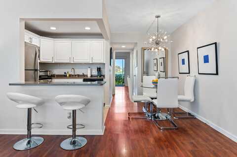 7 Dorset A, Boca Raton, FL 33434