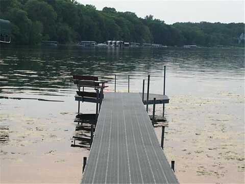7490 Chanhassen Road, Chanhassen, MN 55317