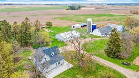 1306 70th Avenue, Roberts, WI 54023