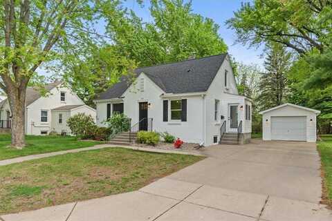 351 E Hughes Street, New Richmond, WI 54017