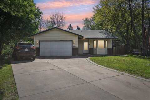6522 Kilmer Lane N, Maple Grove, MN 55369