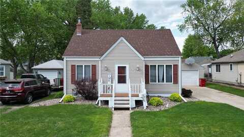 708 14th Avenue SW, Austin, MN 55912
