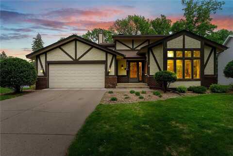 4420 Shoreview Road, Robbinsdale, MN 55422