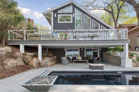 176 Peninsula Road, Medicine Lake, MN 55441