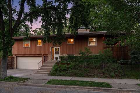 4901 Thomas Avenue S, Minneapolis, MN 55410