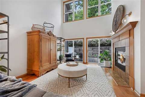 10014 Cove Drive, Hopkins, MN 55305