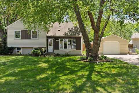 2069 Cedar Drive, New Brighton, MN 55112